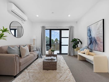 Modern Comfort & Prime Howick Living
