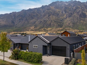 Vendor committed to sell