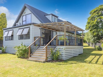 They Went the Extra Mile… Just to Make You Smile