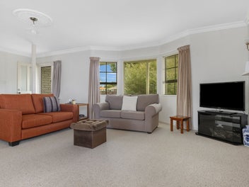 Lock & Leave in Cambridge East!