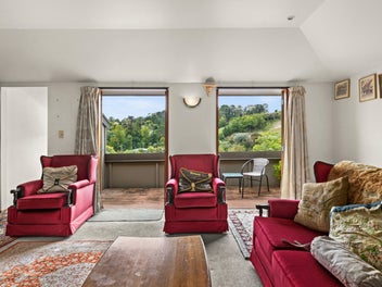 Quirky on All Levels - Must Be Sold