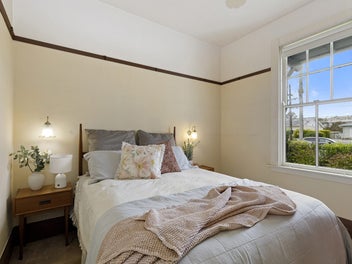 Character Lovers - This One's Calling Your Name