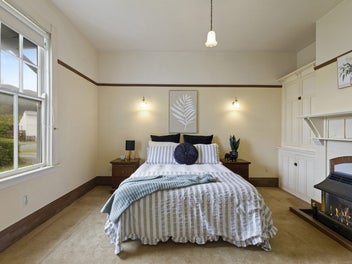 Character Lovers - This One's Calling Your Name!