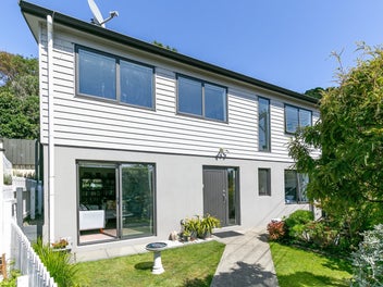 Two Homes, One Title - Family, Income, Lifestyle!