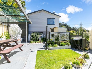 Two Homes, One Title - Family, Income, Lifestyle!