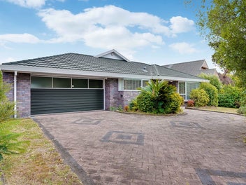 Low-Maintenance Living with Plenty of Space