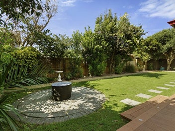 Space & Striking Style