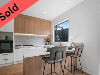 Ready to embrace simplicity with style—Call today