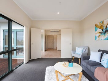 Entry-Level Gem near Westgate & Northwest