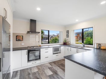 Double Glazed + Two Living Areas + Triple Garage