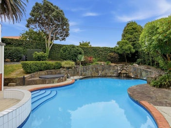 Luxury, Land & Light in Prime DGZ Remuera