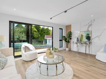 Modern Double Westlake Living