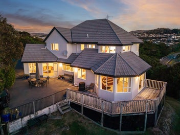 Sun, Privacy and Room for All