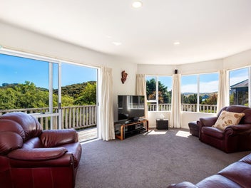 Sun, Privacy and Room for All