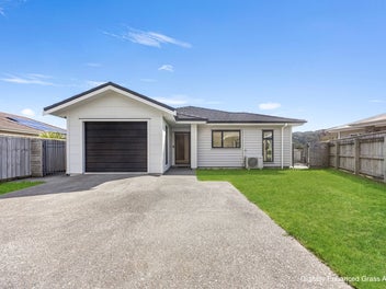 Where Easy Living Meets the Hills