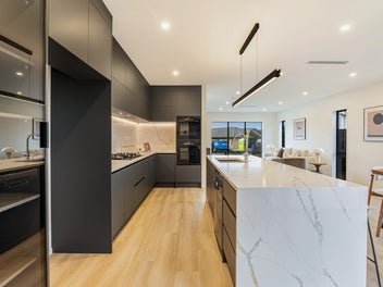 Must-See Family Home with Granny Potential