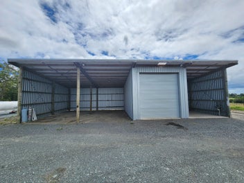 Image 1 of 3