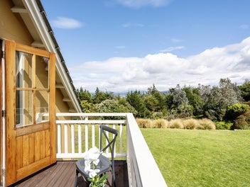 Peninsula paradise – often sought, seldom found