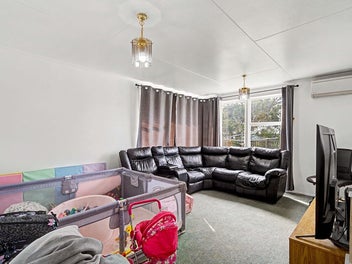 Your Entry-Level Opportunity at 246 Regent Street