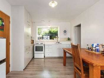 City Convenience in a Prime Location