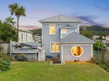 SUN-SPACE & STYLE IN SOUGHT AFTER NEWTOWN