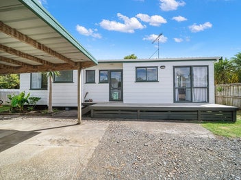 Affordable Freehold home on Freyberg