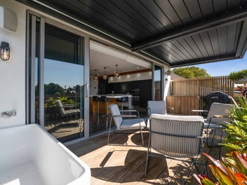 distinctive design, prime position