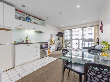 Compact, Clever, Cook Street