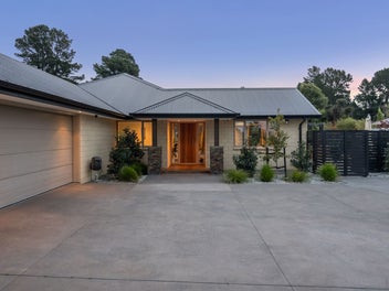 Supersized Living & Entertaining on 1112m²