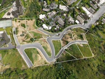 Emily Heights – Prestige Coastal Sections