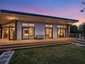 Double Garage + Carport