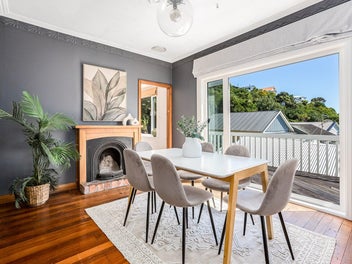 SUNNY, CHARACTER FILLED LIVING WITH VIEWS