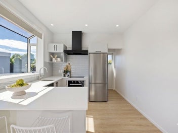 Large Section. Double Glazed. Incredible Value.