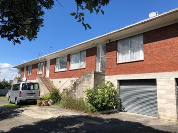 Image 1 of 10