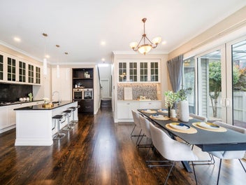 The Grandeur of Huntington Park