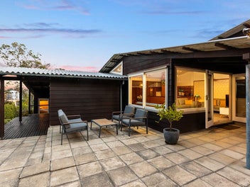 1960s Totally Original Group Architect Home