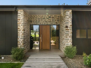 Modern Luxury Meets Lifestyle Freedom!