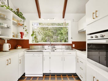 Easy Living with Burnside Zone Appeal