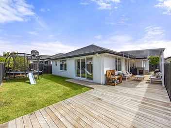 The Lifestyle, The Location