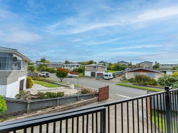 Now Offers Over $499,000 - Act Fast