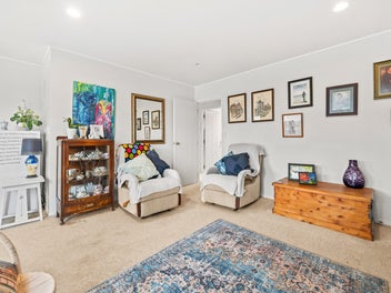 Modern 3-Bedroom Home - Stylish, Smart!