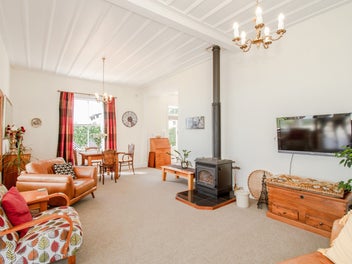 Dress Circle of Bluff Hill - Awesome Views