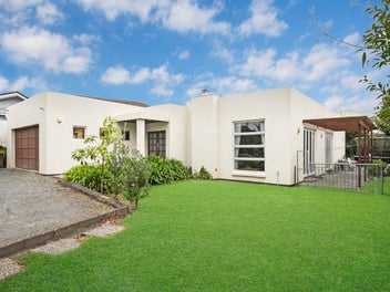 Triple Income & Development Potential in Massey