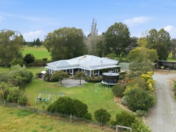 Image 1 of 33