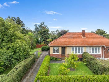 Neat Brick House, Remarkable Section