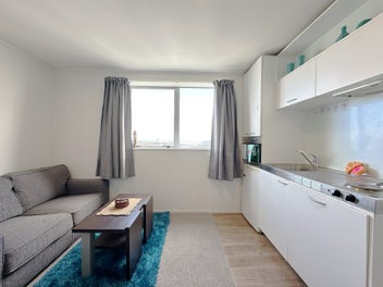 Vacant Harbour View - Prime CBD Spot