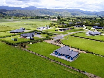 Ultimate Lifestyle, Luxury and Location