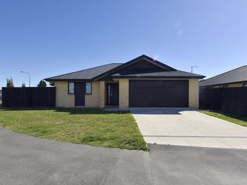 Motivated Vendors - Price Reduced For Immediate Sa