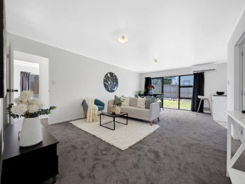 Affordable & Refreshed; Perfect Starter!