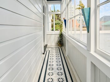 Unique home in Oriental Bay on freehold title